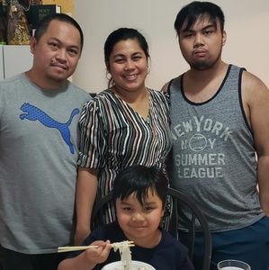 Meet your Posher, Esguerra